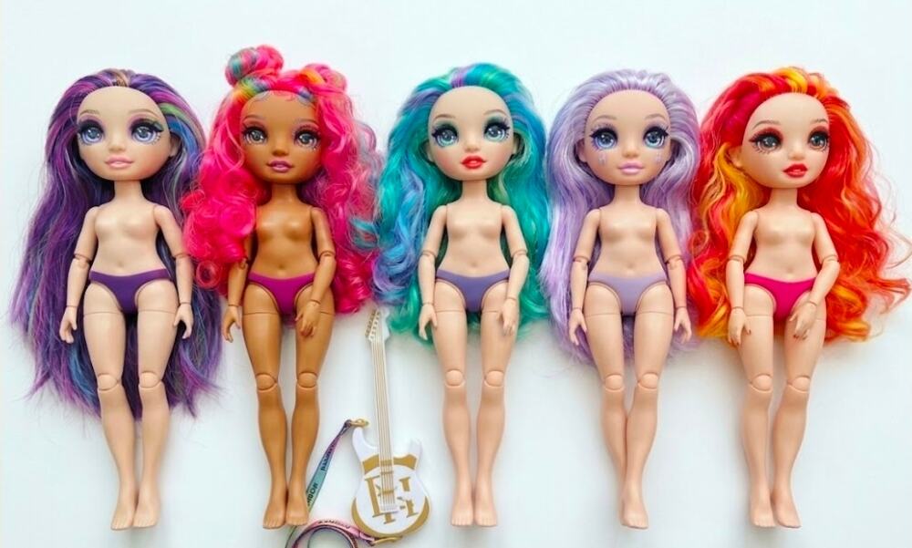 Lot Of 5 Rainbow High Girl Dolls Guitar Hair Needs Work